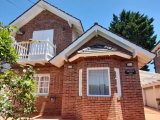 Alquiler Casa Anvers 548 para 8 personas, 4 habitaciones, con Wi-Fi y Parrilla, a 400 metros del mar! Septiembre, Octubre, Noviembre, Diciembre y Temporada Verano 2026 - 7