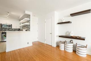 Beachfront Bliss Spacious 2BR Apt In Santa Monica - Los Angeles - 6