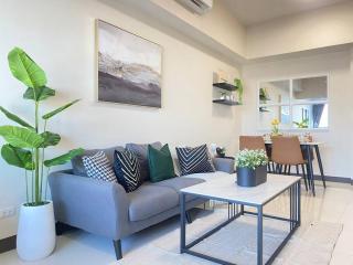 Bayview 2BR Family Suite in Uptown BGC near Mall - Manila - 0