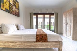 Azalea Homestay & Villa - Canggu - 0