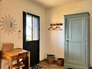 Chambre cosy avec salle d'eau, accès piscine chauffée et Wi-Fi illimité - FR-1-591-620 - Faverolles - 8