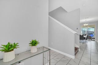 1569Plunker townhouse - Davenport - 7