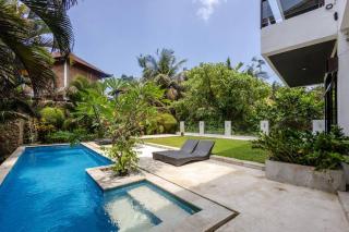 Deluxe Apartment, 75 m from Balian Surf Spot - Balian - 3