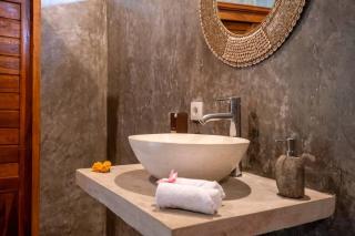 Luxury Beachside - SelMoon Villa - 3