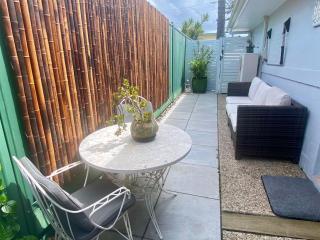 Coastal Escape - Maroochydore - 6