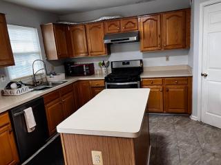 Cozy room and kitchen living room 7 minutes to IAD and DC area - Sterling - 5