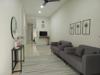 Sofia's Homestay - For MusLiiM - Kuantan - 8