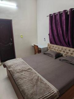 Sharvari Home stay - Udupi - 3