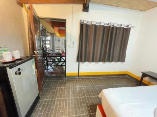 Mookboonchu Guesthouse ,Kohmook Trang - 1