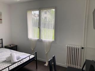 Superbe chambre parentale avec sa propre salle de bains avec douche et wc privés, cuisine et Wifi - Vandoeuvre-lès-Nancy - 7