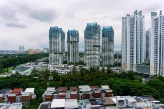 Great Deal 2BR Apartment Springhill Terrace Residence By Travelio - 5