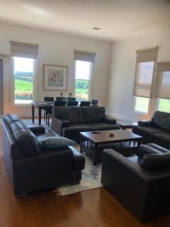 Deepfields Luxury Villa - Lancefield - 1