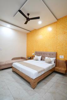 Hotel Entry Point - Raipur - 2