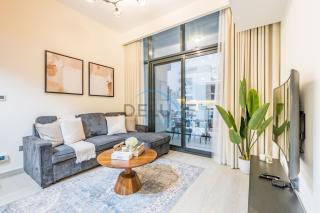 Relaxing 1BR Apartment with Built-in Wardrobe & Community View in Azizi Riviera 4, Al Merkadh by Deluxe Holiday Homes - Dubai - 0