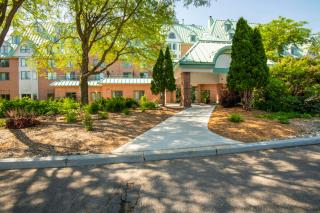 Chateau Cartier Hotel & Resort Ascend Hotel Collection - Gatineau - 9