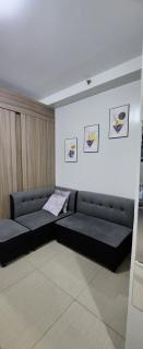 STAYCATION near MOA - Manila - 4