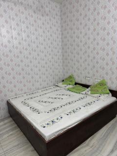 Ramaya Home Stay - Varanasi - 3