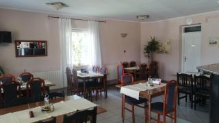 Flamingó Étterem, Magánszálláshely - 6