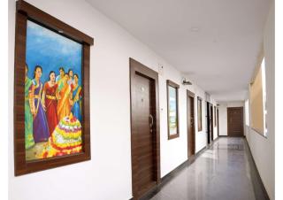 UNIQUE HOMESTAYS - Kondapur - 6