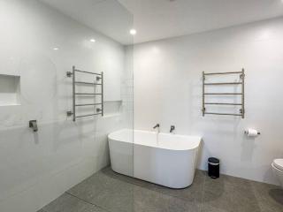 Unit 32 - Avoca Palms Resort - Avoca Beach - 3