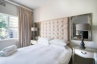 Avemore Vredehof 1 with backup power - Stellenbosch - 9