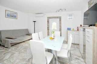 Apartments Ivica - Kaštela - 9