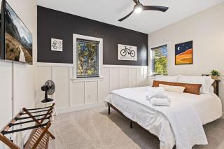 Lofty Pursuit - Downtown - Hot Tub - Momentary - Bentonville - 1