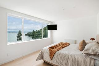 Panorama Penthouse Luxe Ocean Views & Pool - 7