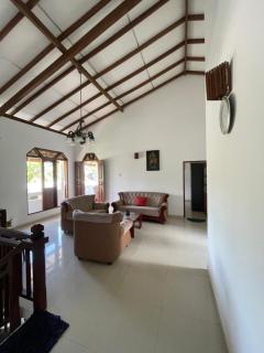 Ceylon Sungarden - 1