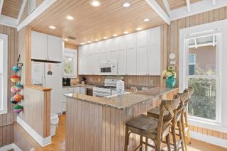 Carillon Beach House - Grits Carlton by Panhandle Getaways - Panama City Beach - 2