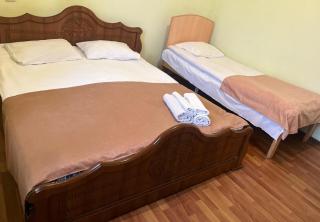 Green House - Goris - 0