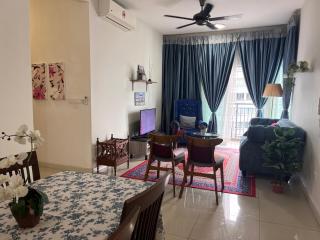 Casarozza Homestay, Southville City - 8