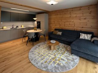 YQ Apartments - Brand new - Top materials - Free parking - Veľká Lomnica - 6