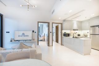 Stylish Home with Direct Pool Access by the Canal - Dubai - 3