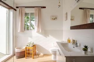 Guest house with shared pool. - Coria del Río - 1
