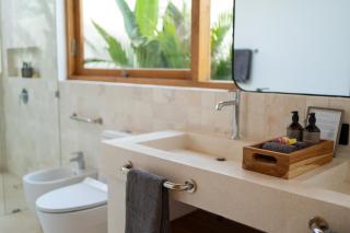 Villa Lucilla, beautiful Villa in the heart of Uluwatu - Uluwatu - 4
