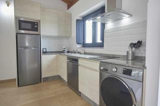 Apartamentos Turísticos A Galera Ribadeo - Ribadeo - 4