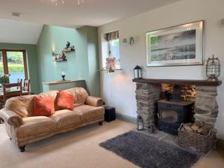 Tranquil 4-bed Spectacular Views - Much Birch - 2