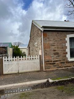 Copper Mine Cottage - Burra - 3