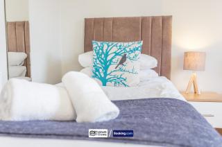 Monthly & Weekly Deals Available, Business & Leisure, Parking, Oxford, 2 Bedroom Apartment - Oxford - 9
