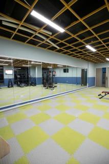 Modern Retreat with Pool and Gym near Yaya Center - 8