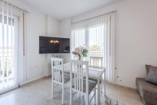 Urban Scene Apartment - 4