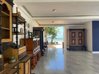 Sea Crest Beach Villa - 2