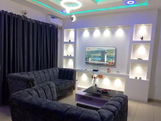 2 Bed-Sleeps 4-Free Parking-AirCon-2 - Benin City - 5