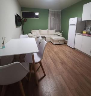 Durres City Center Apartment With Balcony - Durazzo - 0