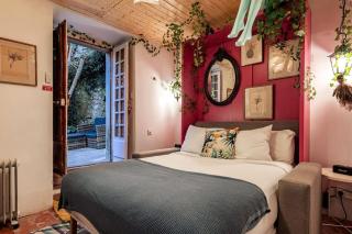 Unique Tiny Smart Home with Private Garden, Jacuzzi, PS5, Cinema Projector - Sintra WOW - Sintra - 9