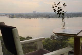 Danga Bay - 3BR Full Seaview - Luxe Balcony Bliss - 9