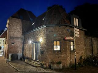 Sfeervolle monumentale woning, in het centrum van Middelburg - 5