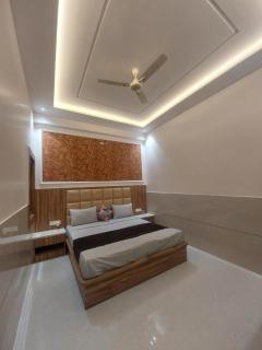 Taj Belleza Vista By Trippizo - Agra - 7