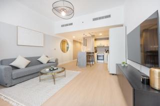 Amazing Studio Apartment in Frankfurt, Sports City - Dubai - 9